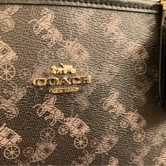 Coach Horse & Carriage Print Reversible City Tote - Black - Picture 8 of 15